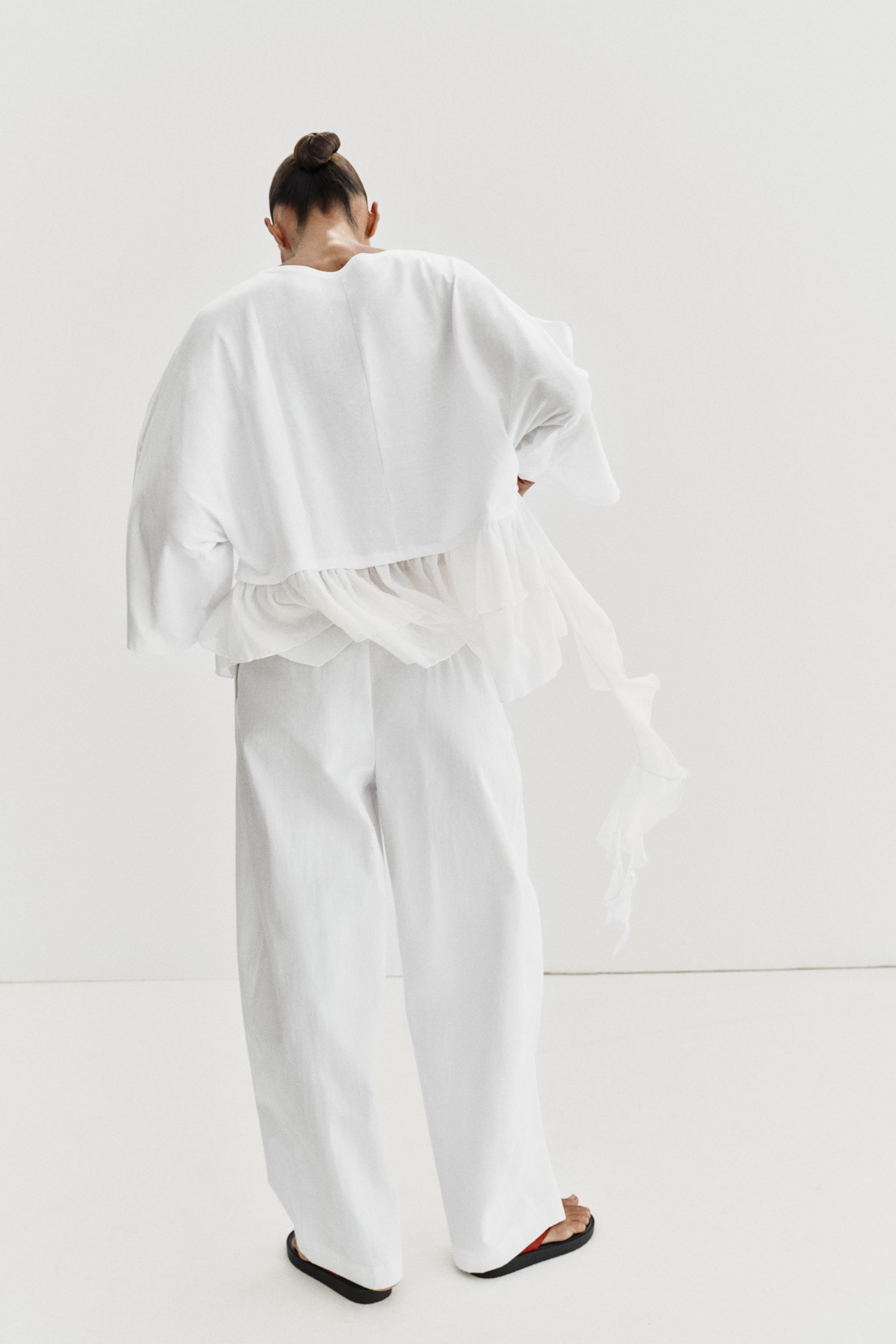 COMBINATION RUFFLE TOP